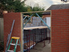 3670B573-0732-46C0-97E5-E488A1AE731F